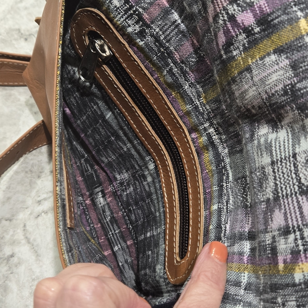 Chic Multicolor Patterned Clutch - Picture 3 of 5